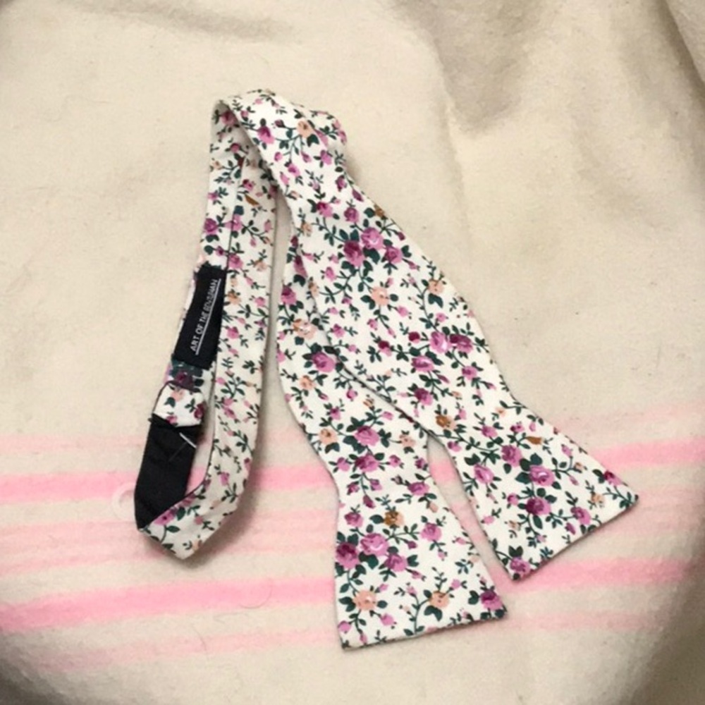Art of the Gentleman Unisex Bow Tie